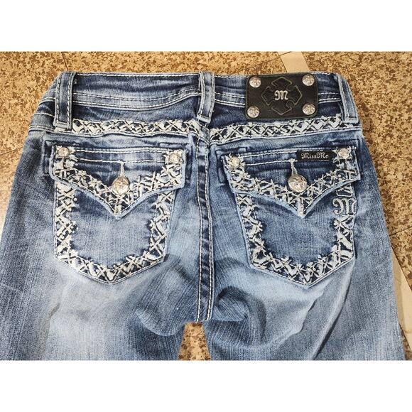 Miss Me Distressed Skinny Jeans Women’s 12 Bling Flap Pocket Western Chic - Picture 1 of 10